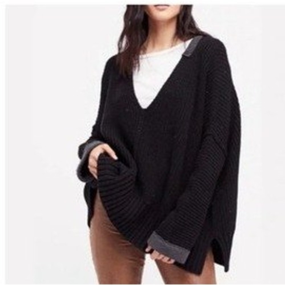 Free People Take Me Over Black Oversized‎ Ribbed V-Neck Sweater Cotton Bld XS/S